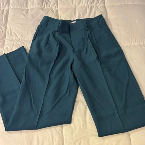 A New Day Women's Dress Pants size 2 - Picture 3 of 4